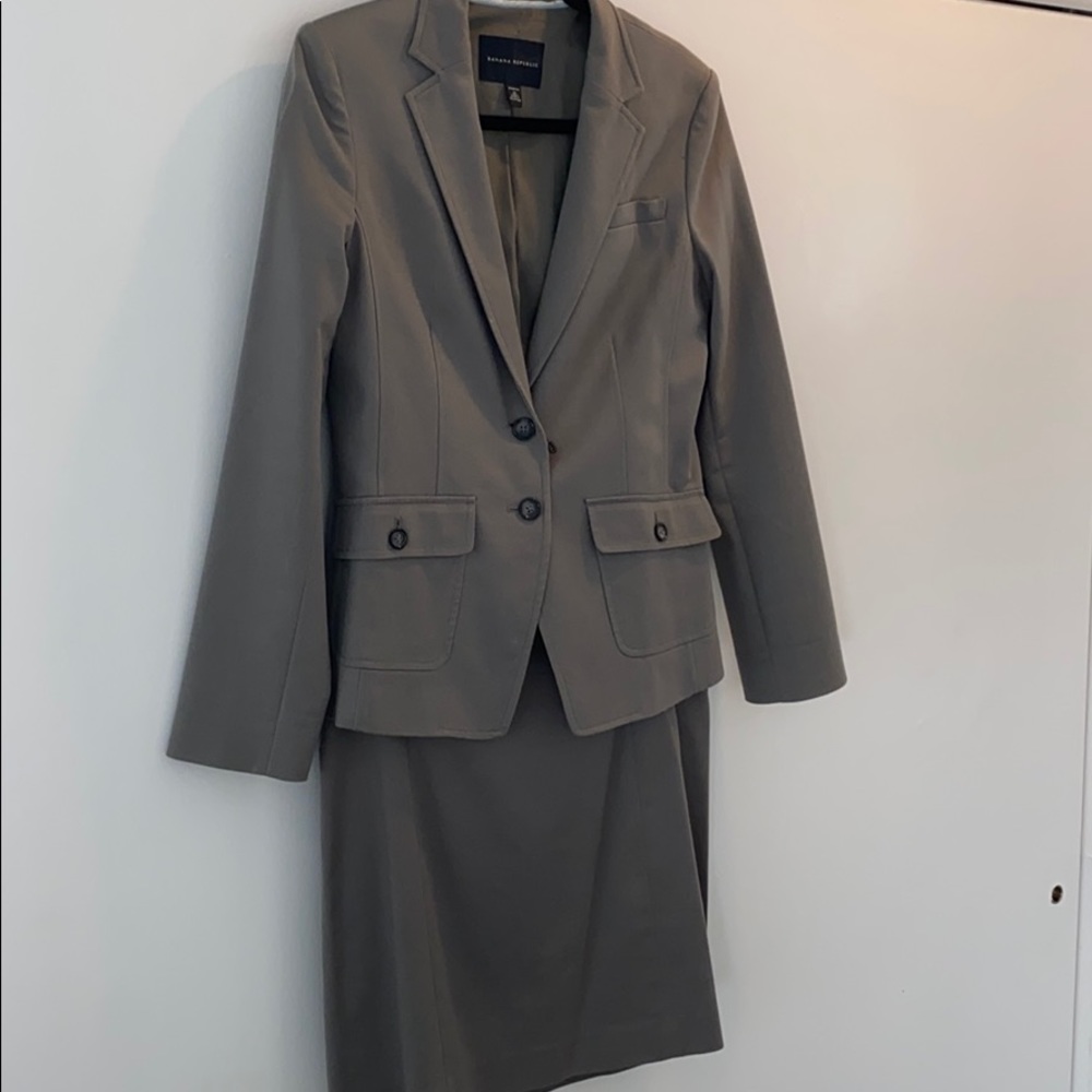 Banana Republic Grey skirt suit